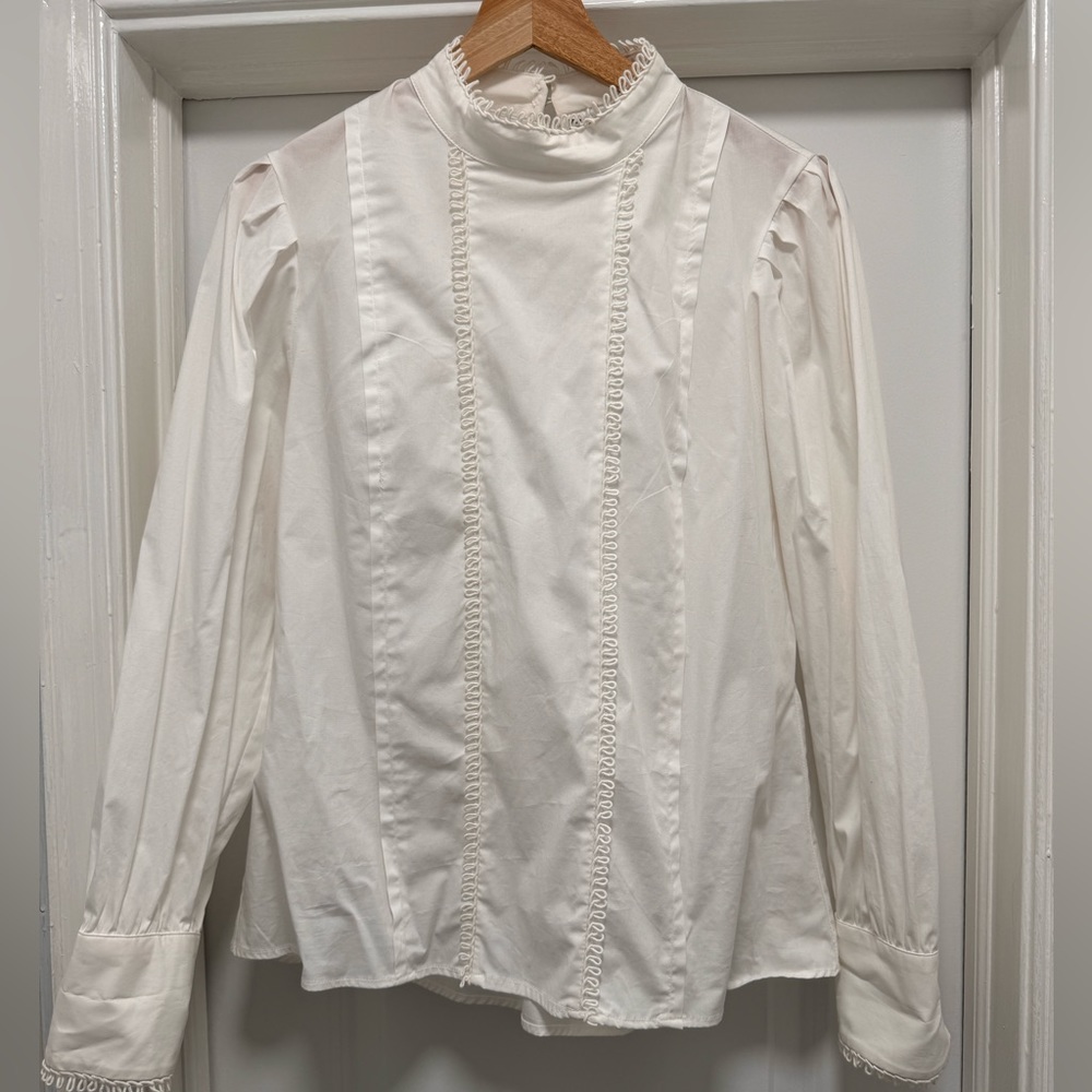 NWT Zara White Poplin Blouse